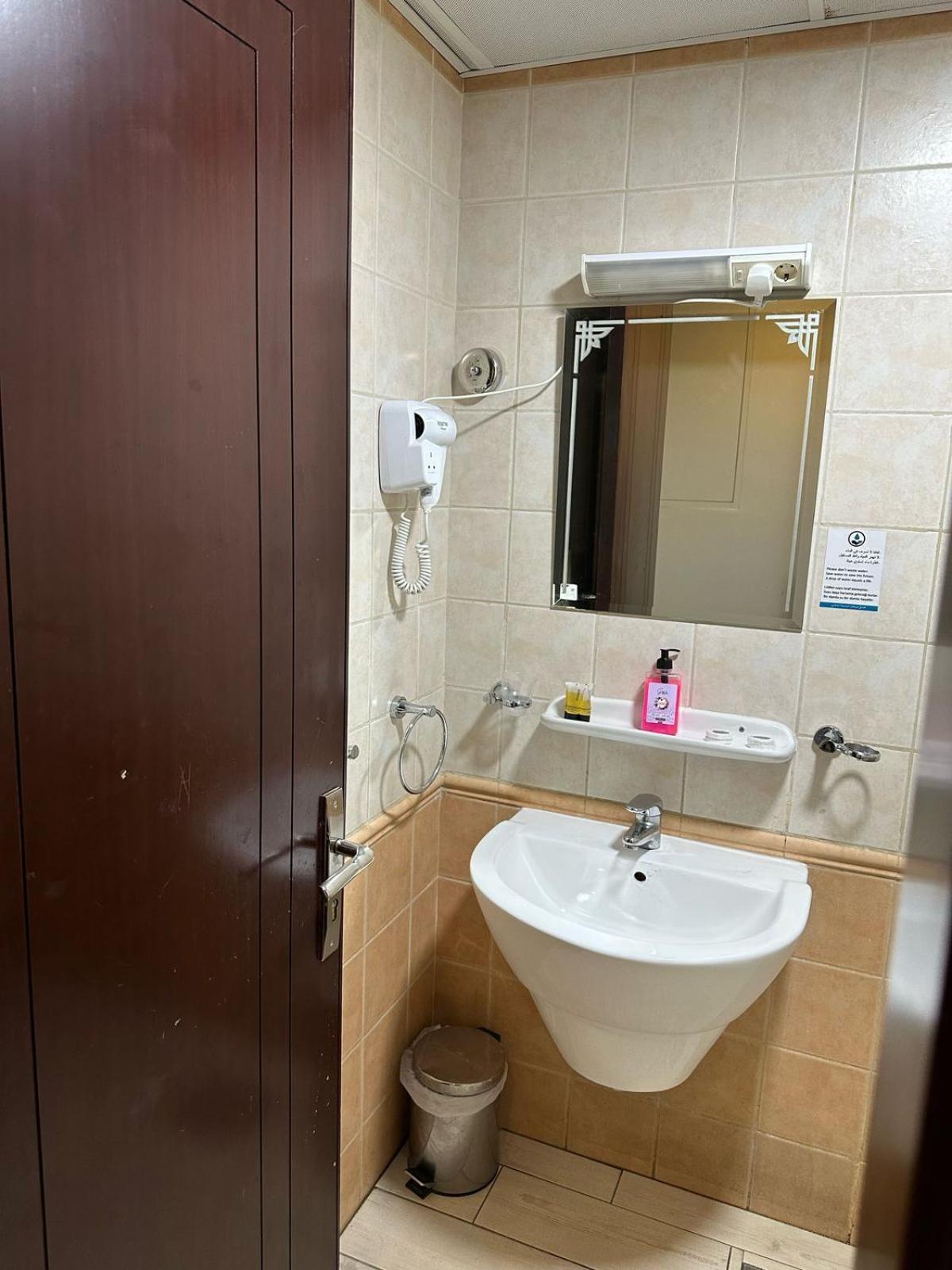 Hotel Morjan Almedina Aldhabi For Hospitality Tourism Exteriér fotografie